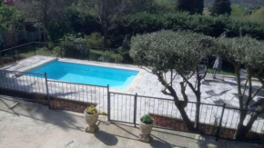 Maison De Vacances, Centre Var